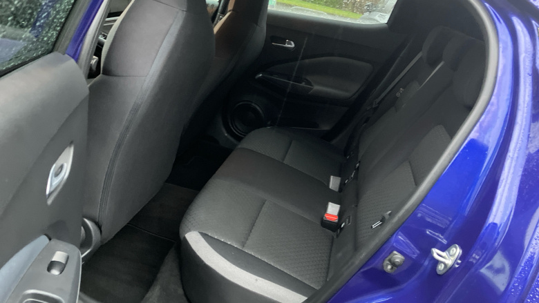 Nissan Juke 1.0 DiG-T 114 N-Connecta 5dr Petrol Hatchback